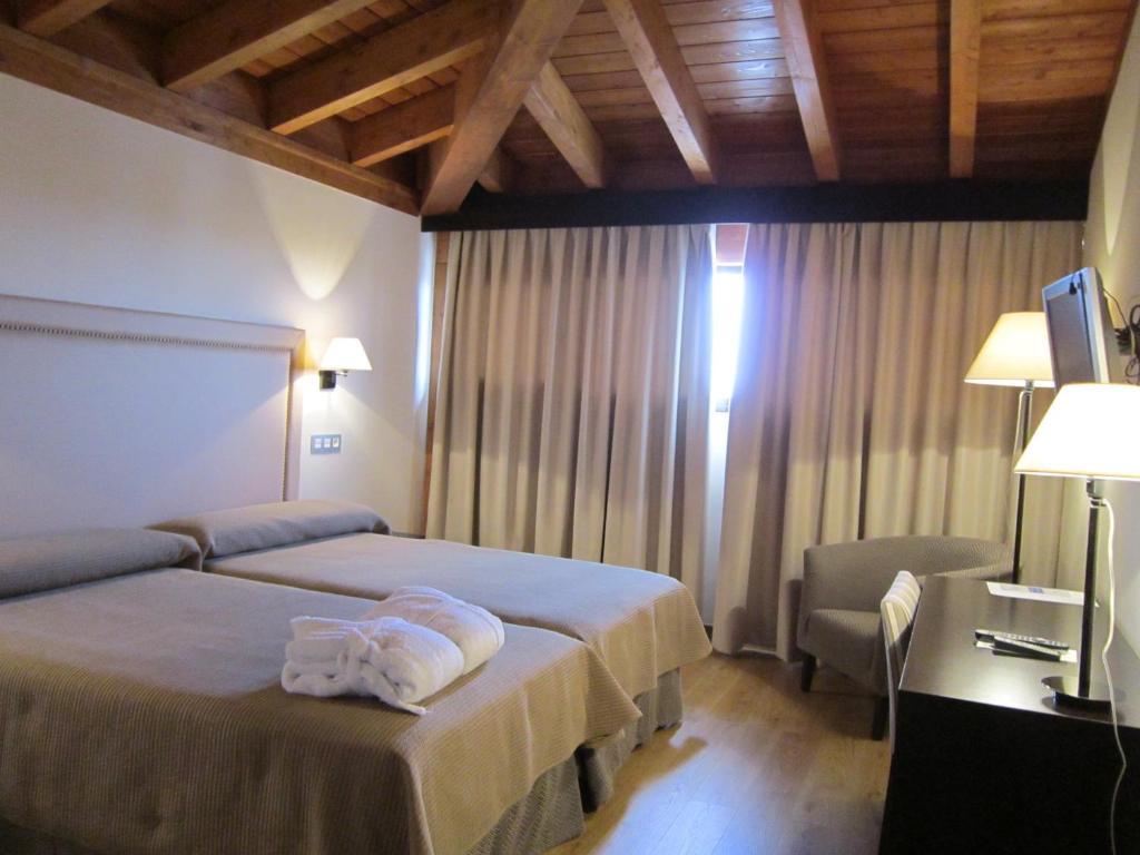 Balneario Cervantes サンタ・クルス・デ・ムデーラ 部屋 写真